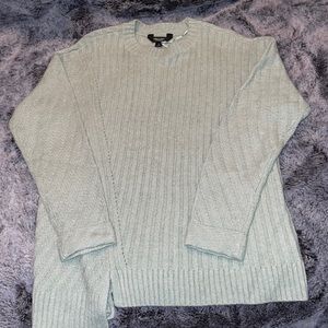 New Vera wang crew neck sweater